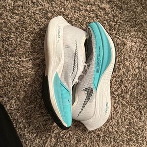 Discontinued nike zoom x running shoes